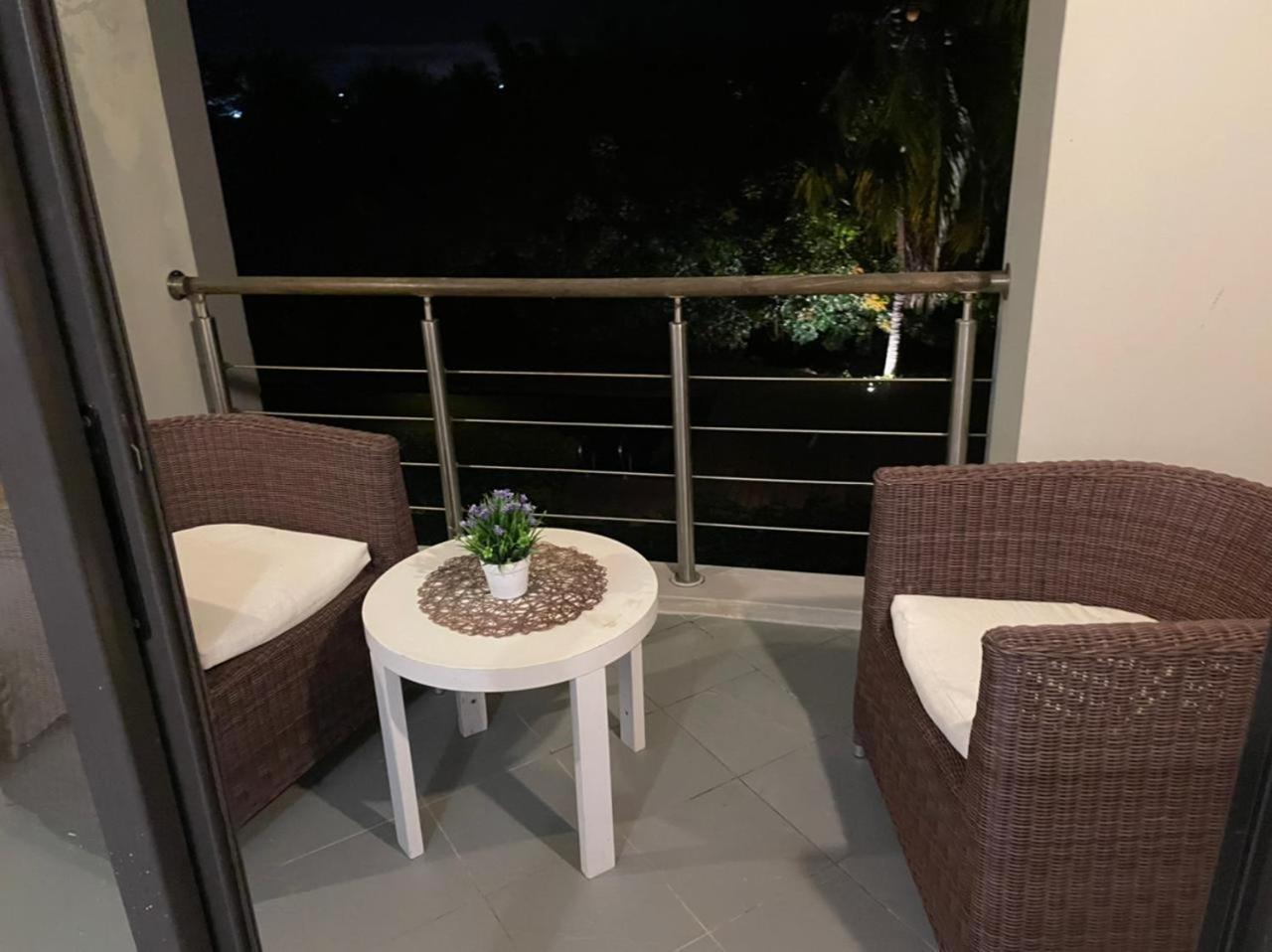 Cute Holiday Apartment In The Heart Of Grand Bay Экстерьер фото